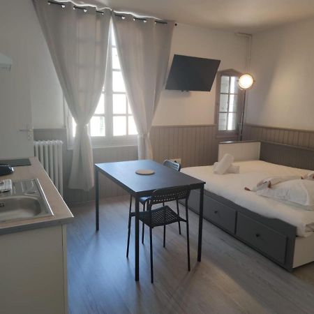 *Les Studios L'Amandine* Périgueux Εξωτερικό φωτογραφία